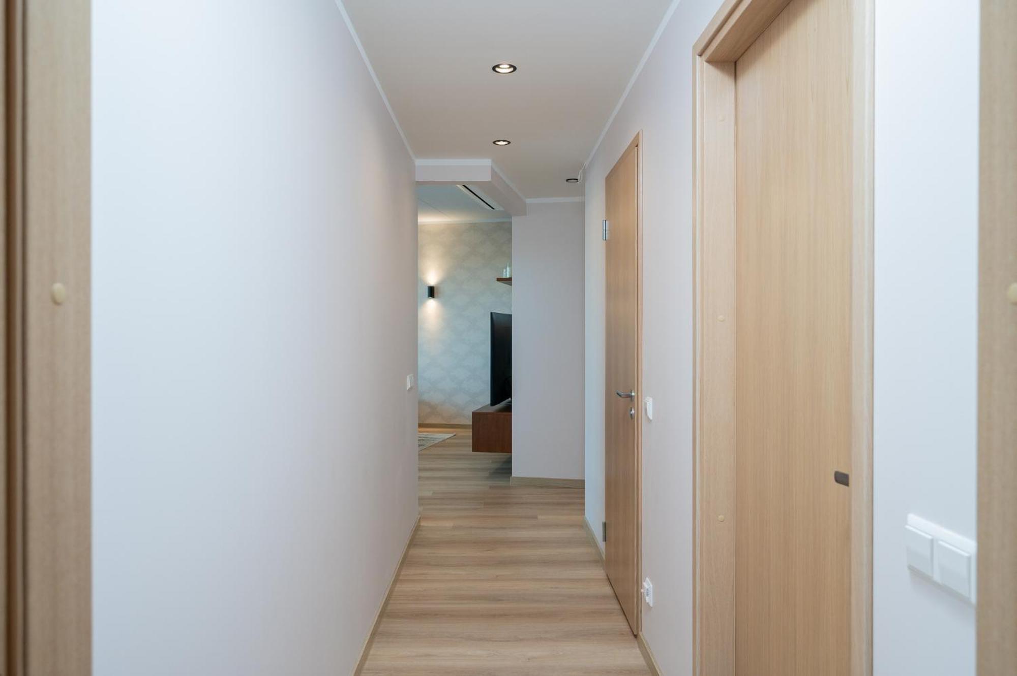 Aatrium Kinnisvara Riia Str 22 Apartment 80 M2 With 45 M2 Terrace Tartu Exterior foto