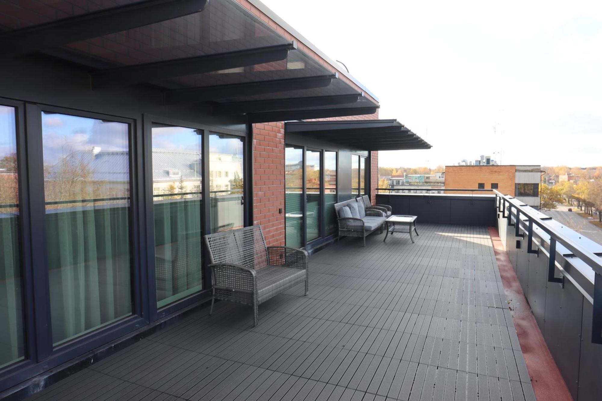Aatrium Kinnisvara Riia Str 22 Apartment 80 M2 With 45 M2 Terrace Tartu Exterior foto
