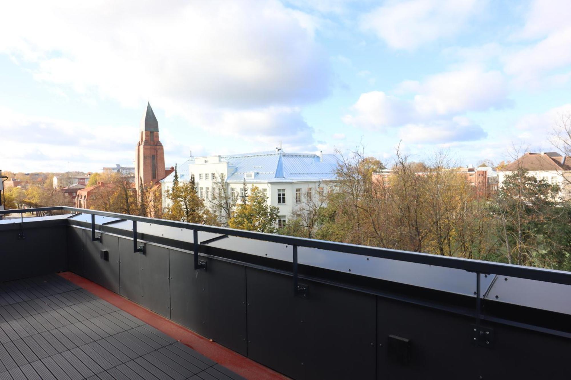Aatrium Kinnisvara Riia Str 22 Apartment 80 M2 With 45 M2 Terrace Tartu Exterior foto