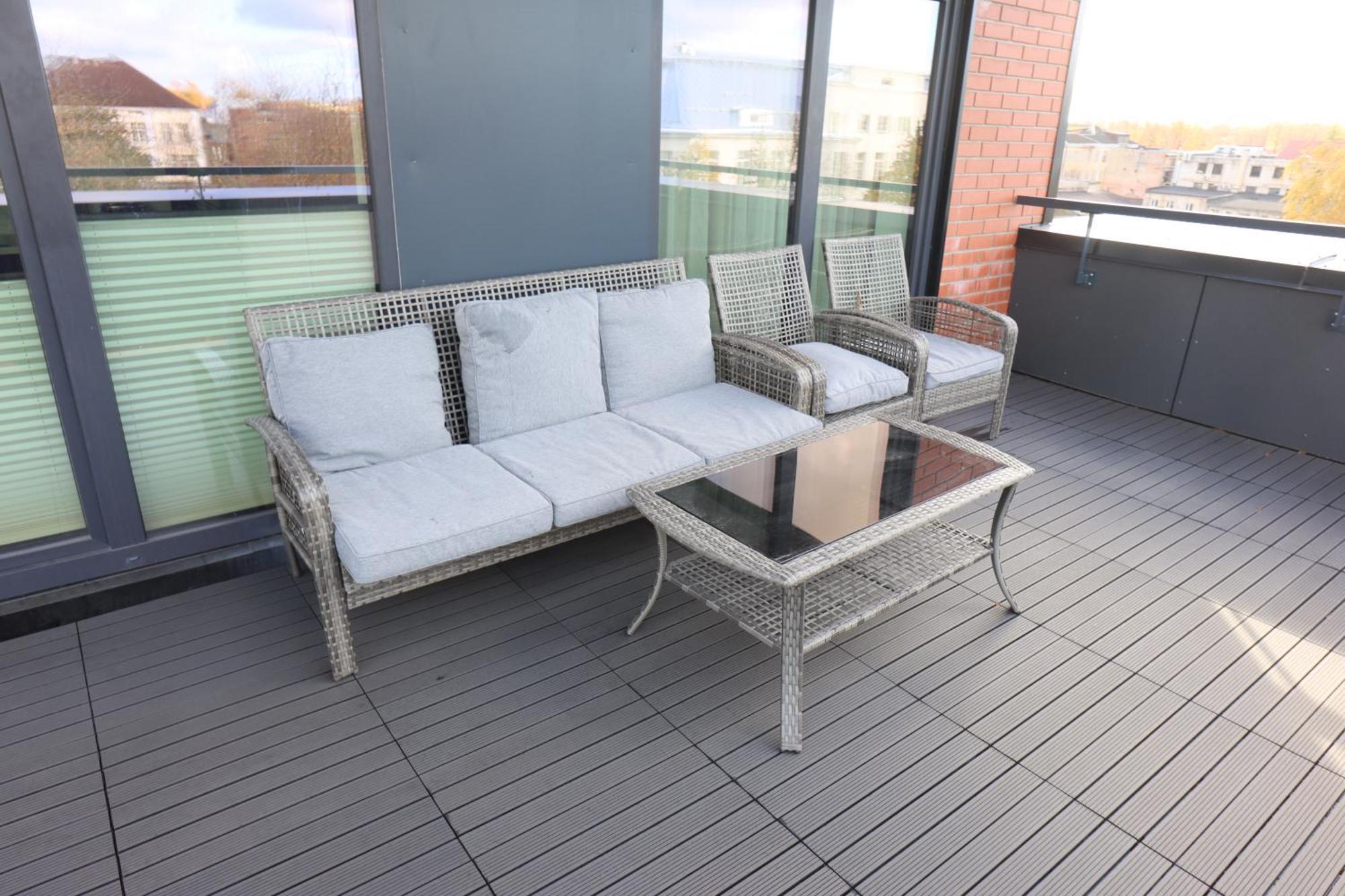Aatrium Kinnisvara Riia Str 22 Apartment 80 M2 With 45 M2 Terrace Tartu Exterior foto